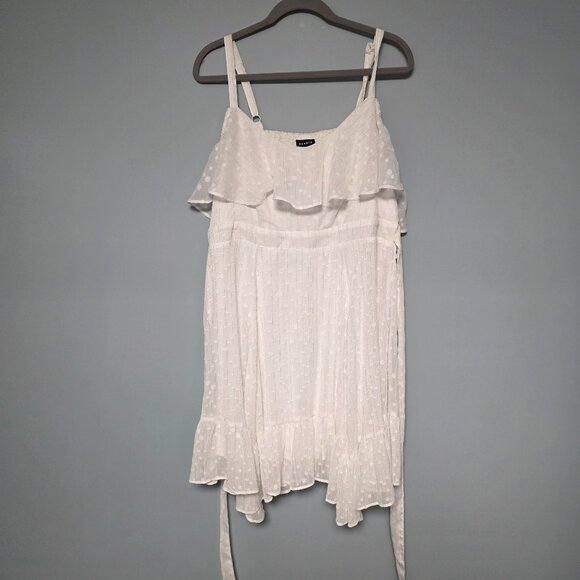 NWT Torrid White Clip Dot Ruffle Hem Dress 1X 14โ16 Summer Strappy Bridal Fairy - Picture 2 of 7
